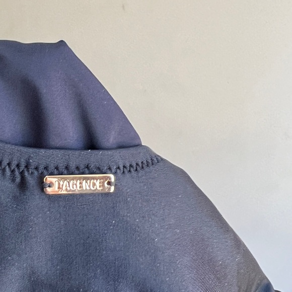 NEW Legance Lisa Plunge One-Piece Swimsuit Black Sz XS - Picture 8 of 10